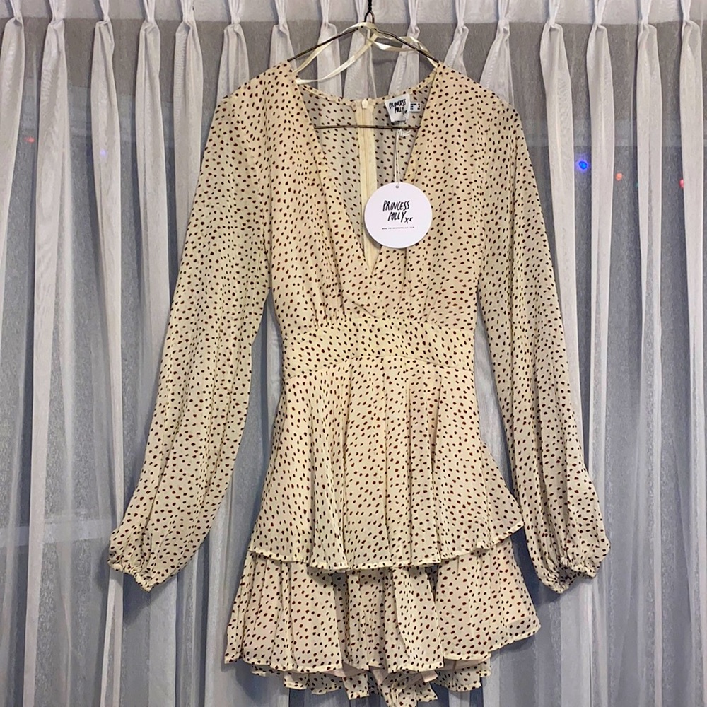 Princess Polly, String Of Love Romper. Size 6. Tags on.